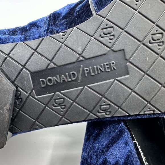 Donald J Pliner Haven Velvet Flat Loafers Slip On Navy Blue Womens Size US 5.5M - Picture 11 of 13